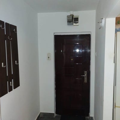 Аренда комфортной 2-комнатной квартиры 50 м² в районе Tomis Nord, Констанца, Румыния